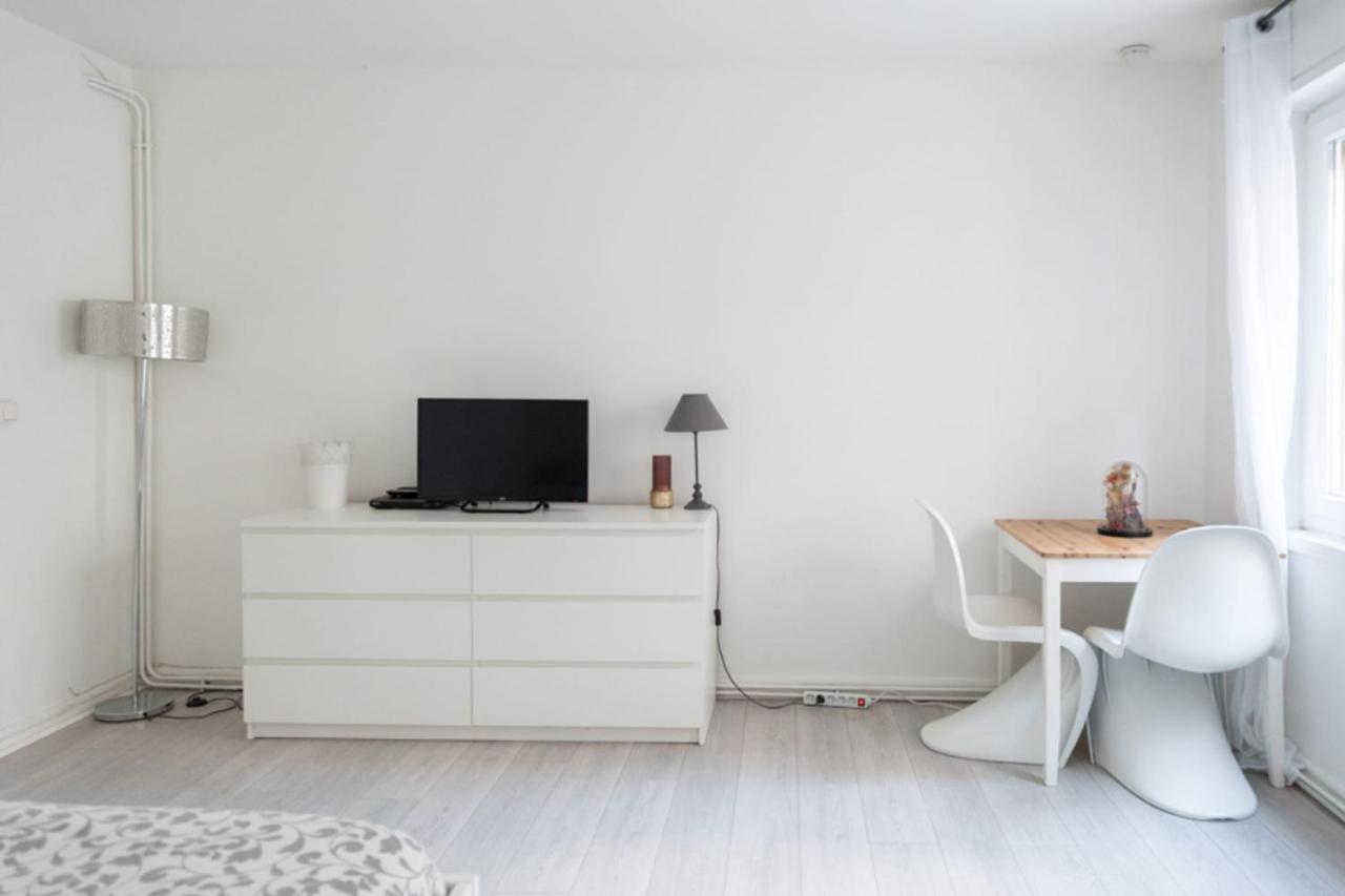 Spacious In The Center Of Montmartre Appartement